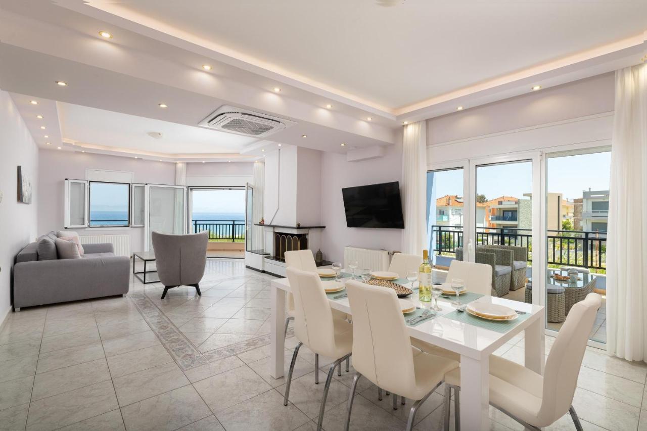 White&Blue Luxury Suites Ialysos  Exterior foto